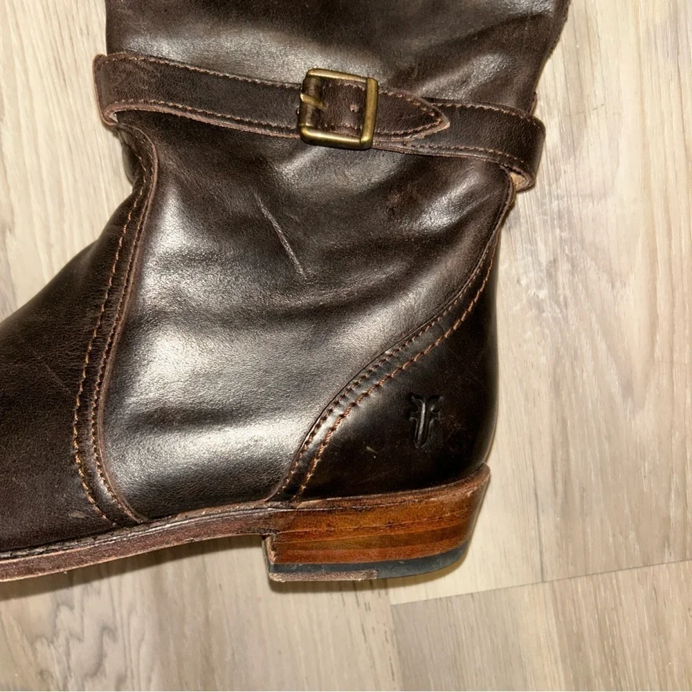 Frye VTG chocolate Brown Leather riding Boots with buckles